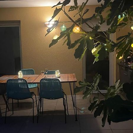 Tres Bel Appartement Contemporain Et Calme Fréjus Eksteriør bilde